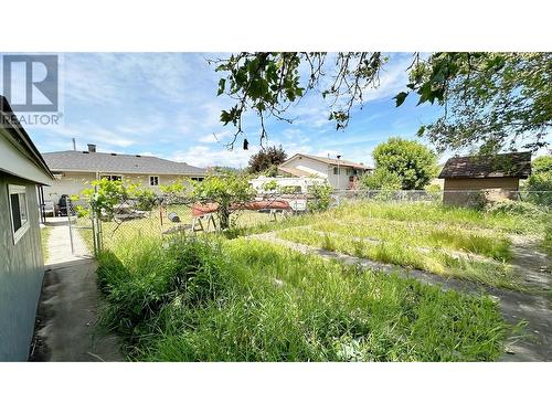 255 Gerstmar Road, Kelowna, BC - Outdoor