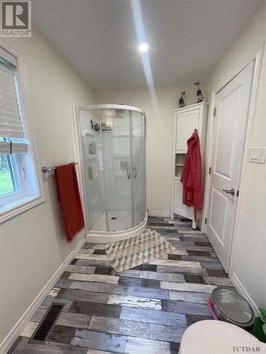 794022 Island Rd, Charlton, ON - Indoor Photo Showing Bathroom