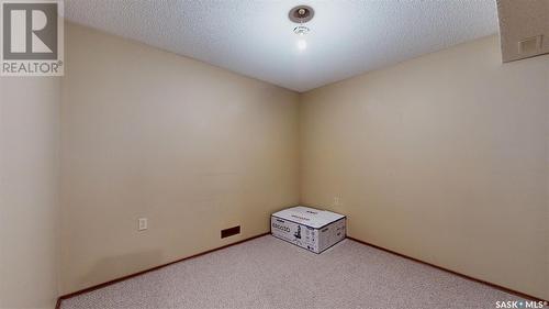 2834 Kutarna Crescent, Regina, SK - Indoor Photo Showing Other Room