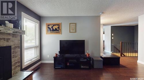 2834 Kutarna Crescent, Regina, SK - Indoor With Fireplace