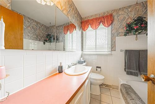 19 Dauphine Place, Welland, ON - Indoor Photo Showing Bathroom