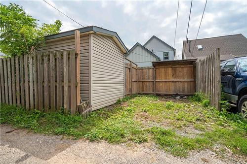 27 Shaw Street, Hamilton, ON - Outdoor