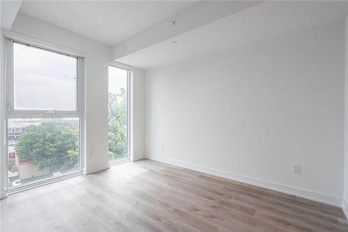 370 Martha Street|Unit #309, Burlington, ON - Indoor Photo Showing Other Room