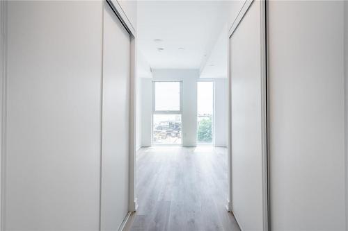 370 Martha Street|Unit #309, Burlington, ON - Indoor Photo Showing Bathroom