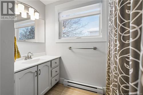 20 Glengrove, Moncton, NB - Indoor Photo Showing Bathroom