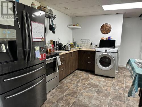 205 Gibbon Road, Williams Lake, BC - Indoor Photo Showing Laundry Room