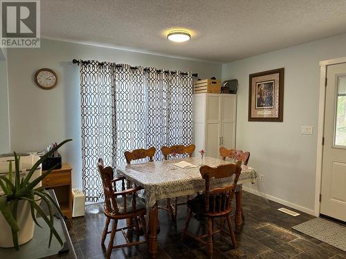 205 Gibbon Road, Williams Lake, BC - Indoor Photo Showing Dining Room