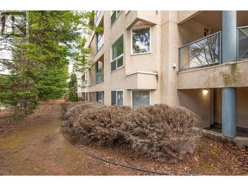 3115 De Montreuil Court Unit# 101, Kelowna, BC - Outdoor