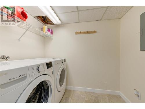 3115 De Montreuil Court Unit# 101, Kelowna, BC - Indoor Photo Showing Laundry Room