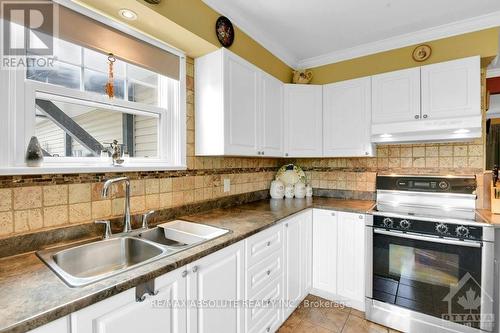 1552 Ste Marie Road, Russell, ON - Indoor Photo Showing Kitchen With Double Sink