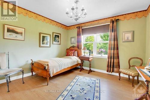 1552 Ste Marie Road, Russell, ON - Indoor Photo Showing Bedroom