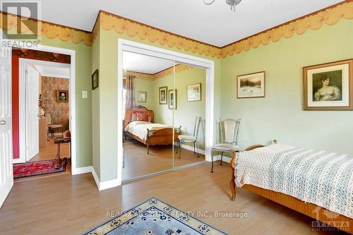 1552 Ste Marie Road, Russell, ON - Indoor Photo Showing Bedroom