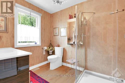 1552 Ste Marie Road, Russell, ON - Indoor Photo Showing Bathroom