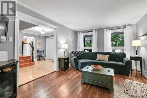 19 Townsend Drive, Ottawa, ON - Indoor Photo Showing Living Room With Fireplace