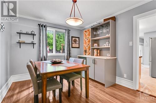 19 Townsend Drive, Ottawa, ON - Indoor Photo Showing Dining Room