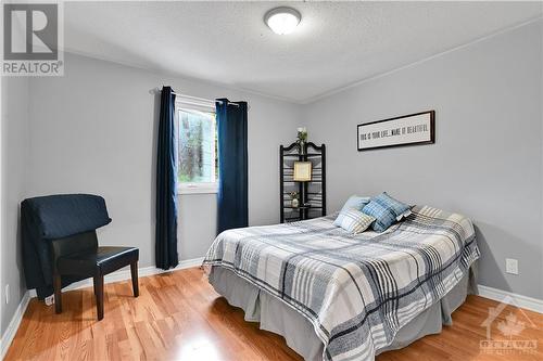 19 Townsend Drive, Ottawa, ON - Indoor Photo Showing Bedroom