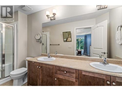 3473 Creekview Crescent, West Kelowna, BC - Indoor Photo Showing Bathroom