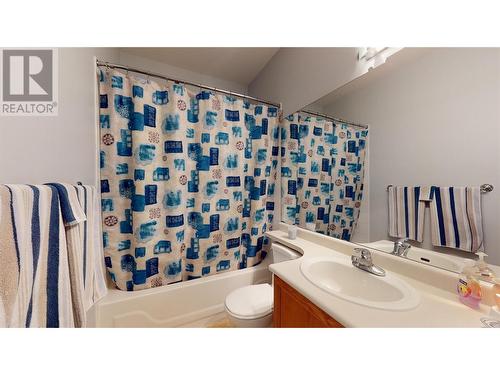 2377 Shannon Woods Drive Unit# 201, West Kelowna, BC - Indoor Photo Showing Bathroom