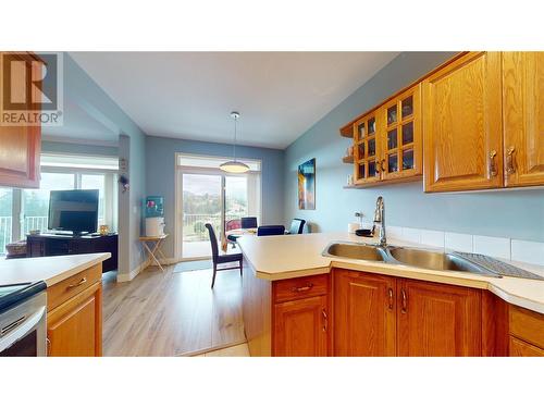 2377 Shannon Woods Drive Unit# 201, West Kelowna, BC - Indoor Photo Showing Kitchen