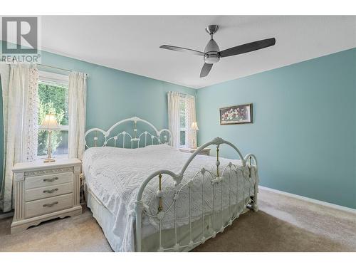 2041 26 Avenue Ne, Salmon Arm, BC - Indoor Photo Showing Bedroom