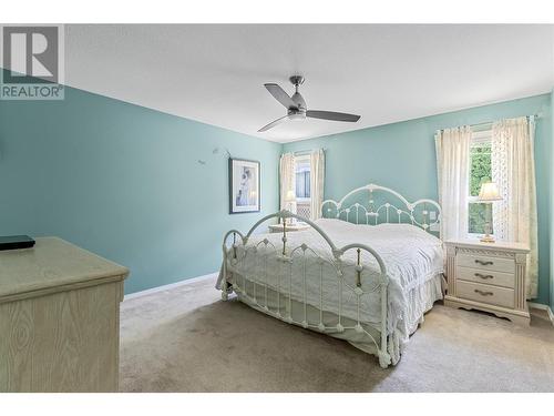 2041 26 Avenue Ne, Salmon Arm, BC - Indoor Photo Showing Bedroom