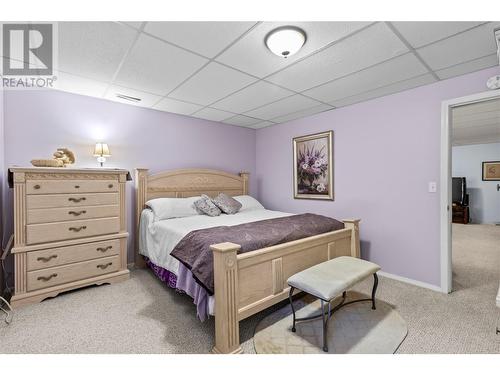 2041 26 Avenue Ne, Salmon Arm, BC - Indoor Photo Showing Bedroom