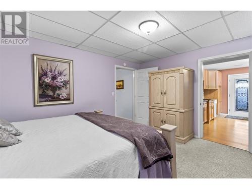 2041 26 Avenue Ne, Salmon Arm, BC - Indoor Photo Showing Bedroom