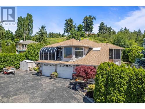 2041 26 Avenue Ne, Salmon Arm, BC - Outdoor