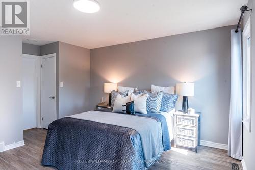 217 Baxter Street, London, ON - Indoor Photo Showing Bedroom