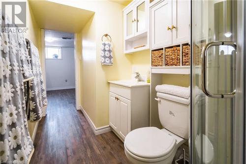 21 Regent Court, North Bay, ON - Indoor Photo Showing Bathroom