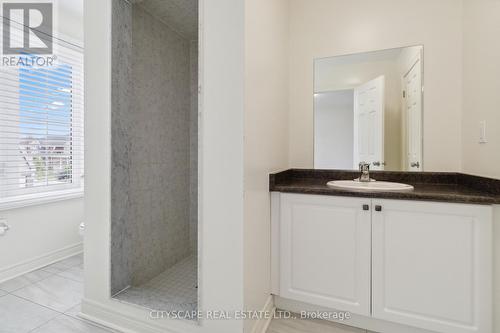 485 Bessborough Drive, Milton, ON - Indoor Photo Showing Bathroom