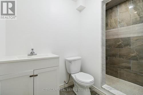 485 Bessborough Drive, Milton, ON - Indoor Photo Showing Bathroom