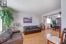 134 Lisbon Pines Drive, Cambridge, ON  - Indoor Photo Showing Living Room 