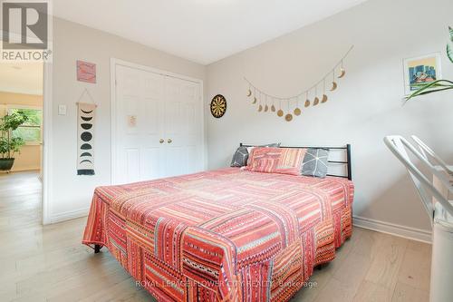 6052 St. Ives Way, Mississauga, ON - Indoor Photo Showing Bedroom
