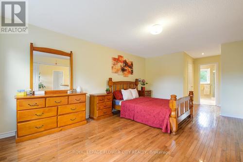 6052 St. Ives Way, Mississauga, ON - Indoor Photo Showing Bedroom