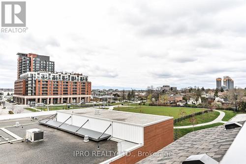 67 - 760 Lawrence Avenue, Toronto, ON - Outdoor With View