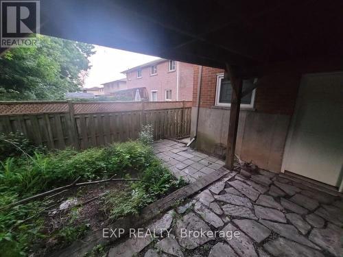 Lower - 72 Ingleside Drive, Kitchener, ON - Outdoor