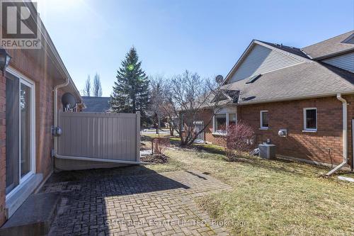 21 Charles Court, Smith-Ennismore-Lakefield (Lakefield), ON - Outdoor With Exterior