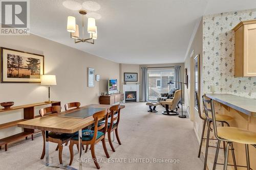 21 Charles Court, Smith-Ennismore-Lakefield (Lakefield), ON - Indoor Photo Showing Dining Room