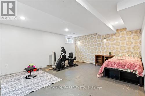 462 Lyons Creek Road, Welland, ON - Indoor Photo Showing Gym Room