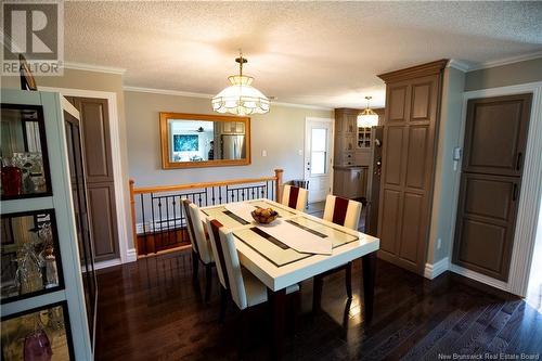 333 St-Jean, Saint-Léonard, NB - Indoor Photo Showing Dining Room