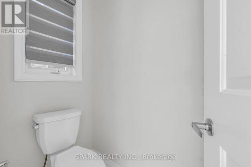 1412 Yellow Rose Circle, Oakville (Glen Abbey), ON - Indoor Photo Showing Bathroom