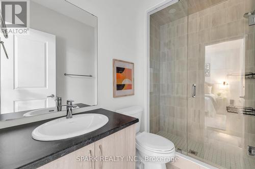 1412 Yellow Rose Circle, Oakville, ON - Indoor Photo Showing Bathroom