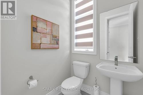 1412 Yellow Rose Circle, Oakville, ON - Indoor Photo Showing Bathroom