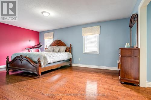 32 Richgrove Drive, Brampton, ON - Indoor Photo Showing Bedroom