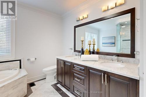 29 Kenora Crescent, Toronto, ON - Indoor Photo Showing Bathroom