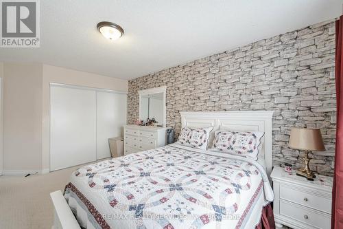 43 Sir Jacobs Crescent, Brampton, ON - Indoor Photo Showing Bedroom
