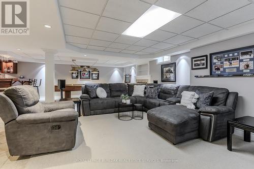 2187 Brays Lane, Oakville, ON - Indoor Photo Showing Living Room