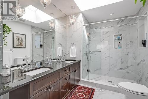 258 Westwood Drive, Oakville, ON - Indoor Photo Showing Bathroom
