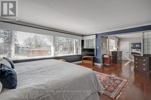 258 Westwood Drive, Oakville, ON - Indoor Photo Showing Bedroom